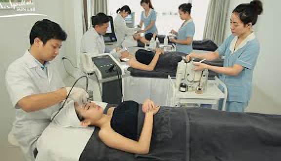  Cùng Dr.Spiller nuôi dưỡng làn da thần thánh cho phái đẹp