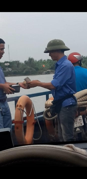 Hải Phòng: Cách chức giám đốc bến phà Quang Thanh vì để nhân viên “thu tiền không giao vé”