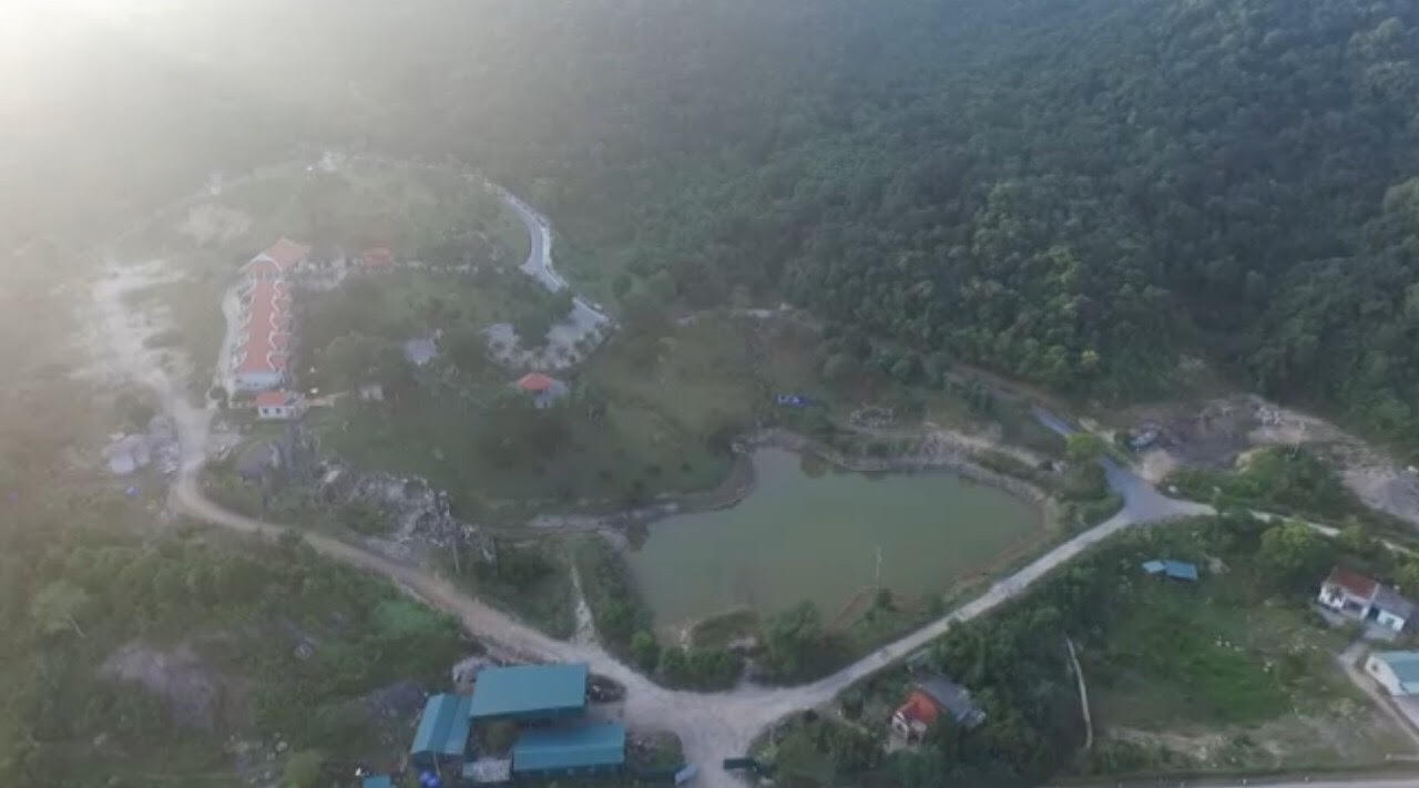 “Biệt phủ” trái phép “mọc” lên, huyện Vân Đồn “ra sức” xin tỉnh Quảng Ninh không tháo dỡ