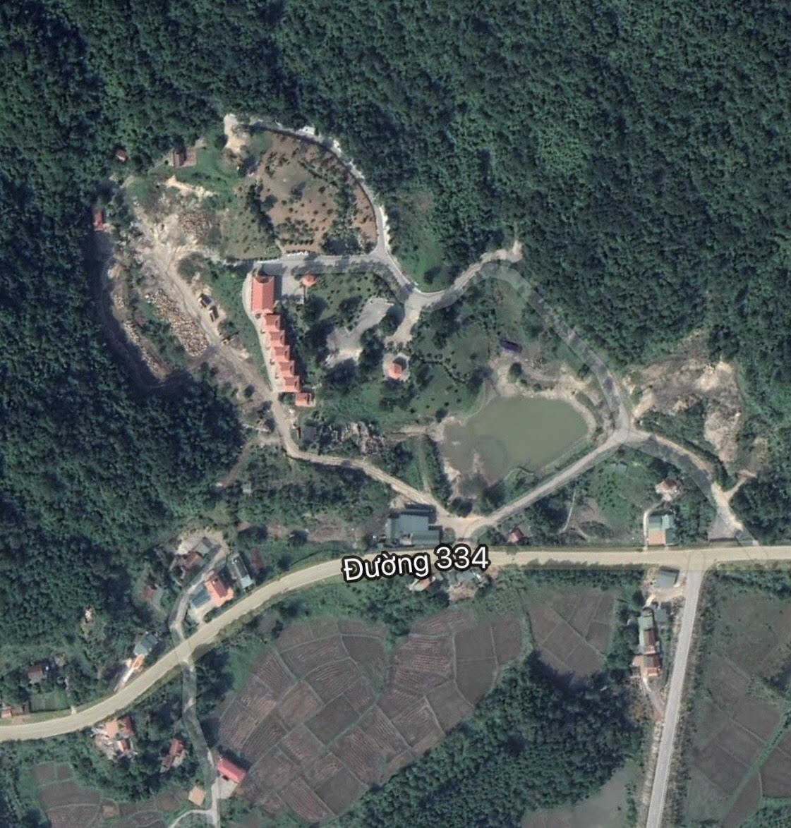 “Biệt phủ” trái phép “mọc” lên, huyện Vân Đồn “ra sức” xin tỉnh Quảng Ninh không tháo dỡ