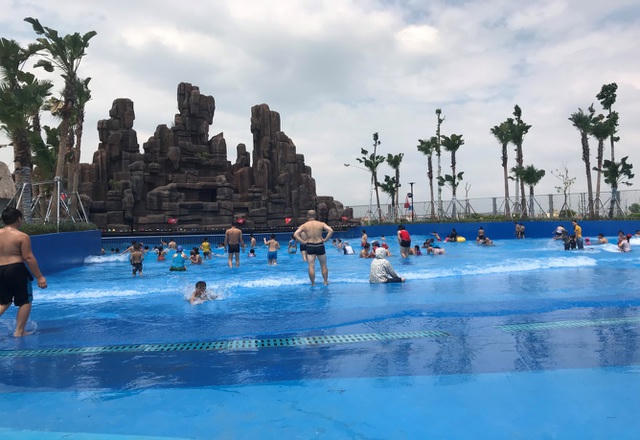 Tri ân khách hàng tại Công viên nước Thanh Hà nhân mùa Trung thu