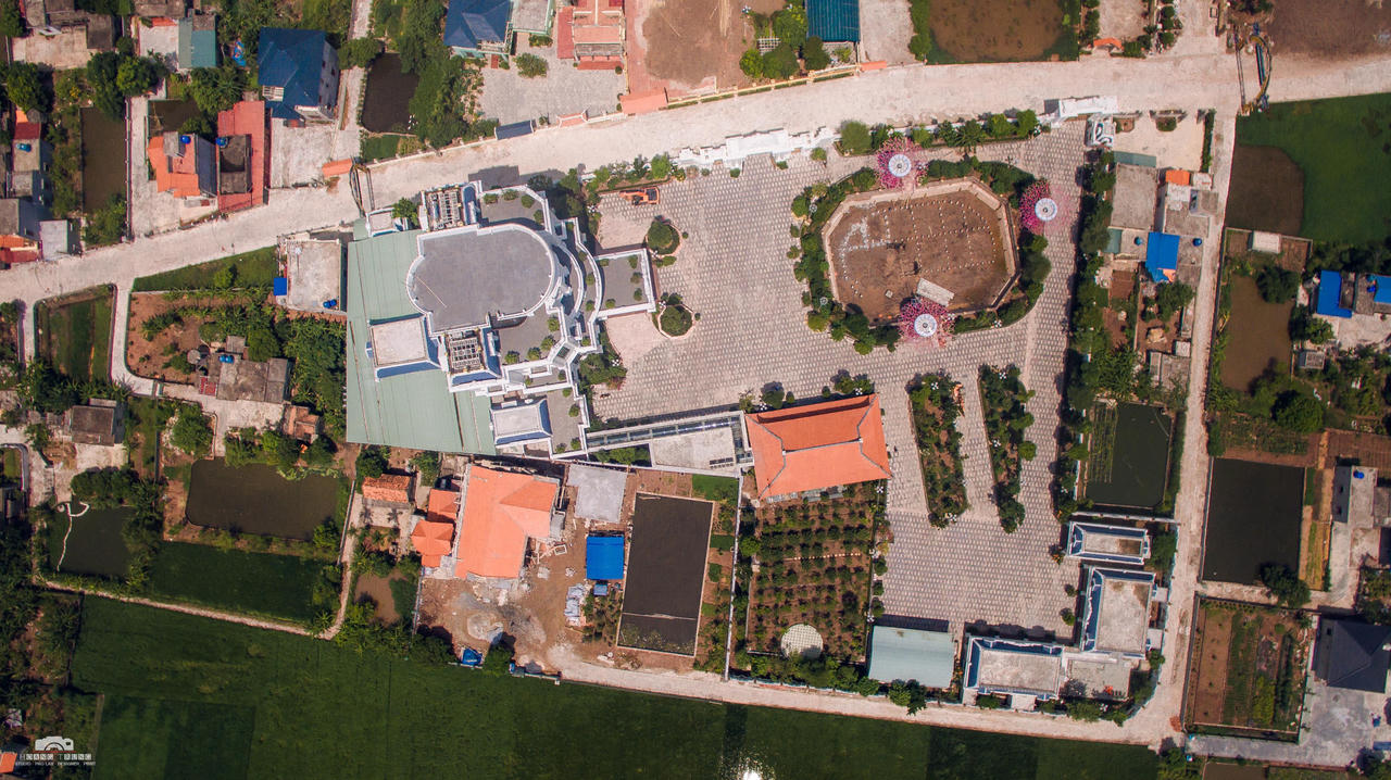 Về Thái Bình chiêm ngưỡng “lâu đài” trăm tỷ của đại gia xăng dầu