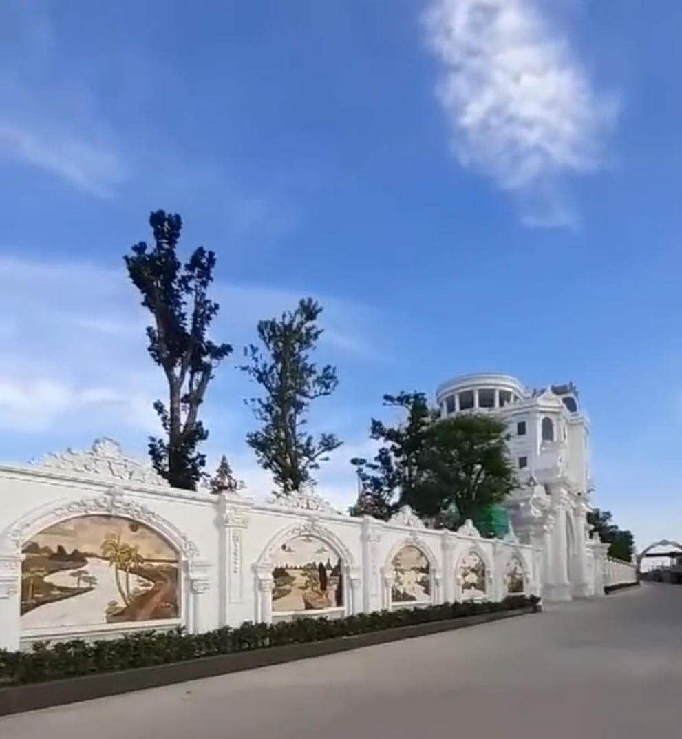 Về Thái Bình chiêm ngưỡng “lâu đài” trăm tỷ của đại gia xăng dầu