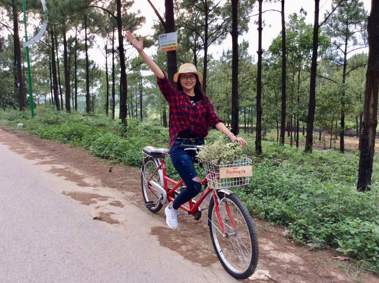 Thành phố Uông Bí (Quảng Ninh): Khơi dậy tiềm năng du lịch sinh thái hồ Yên Trung