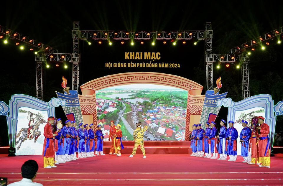 Gia Lâm (Hà Nội): Khai mạc lễ hội Gióng đền Phù Đổng năm 2024 