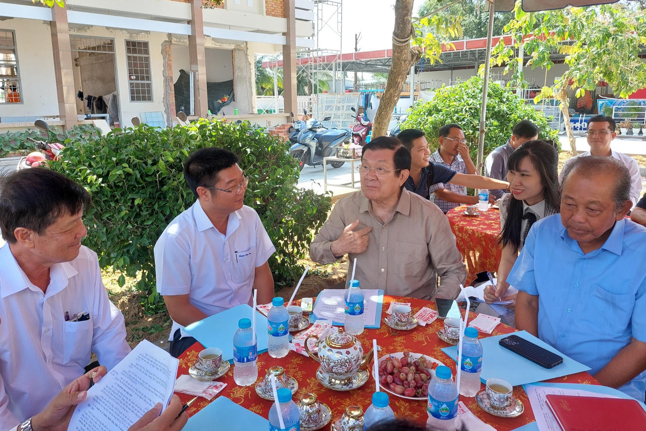 Kiểm tra thực tế tiến độ công trình trường học hơn 41 tỷ đồng tại huyện Tân Trụ 