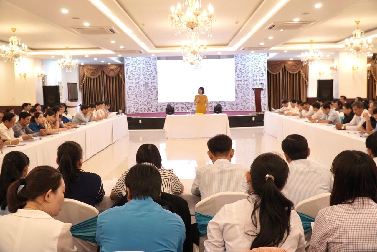 Bến Tre: Đánh giá tình hình triển khai công tác chuẩn tiếp cận pháp luật