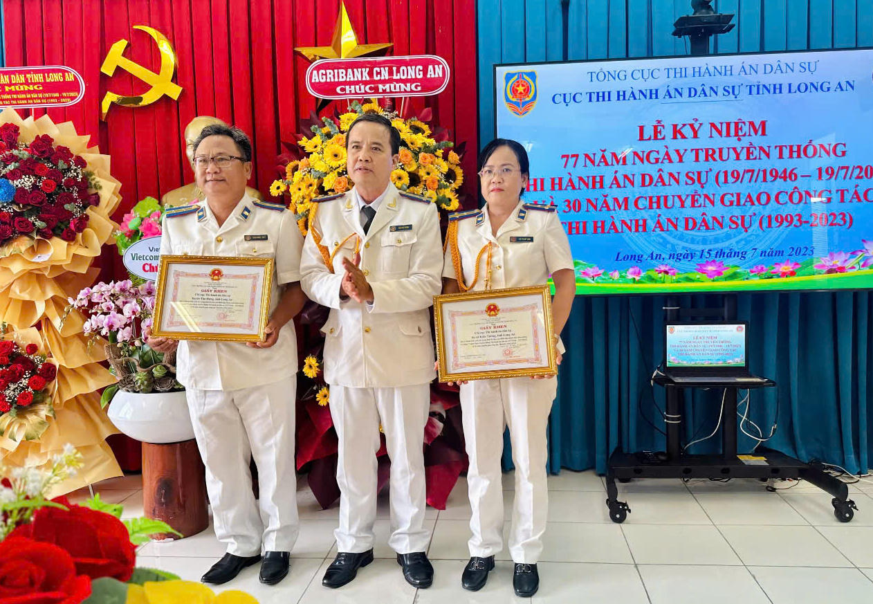 Bản lĩnh “người con gái quê hương Đồng khởi” trong thi hành án