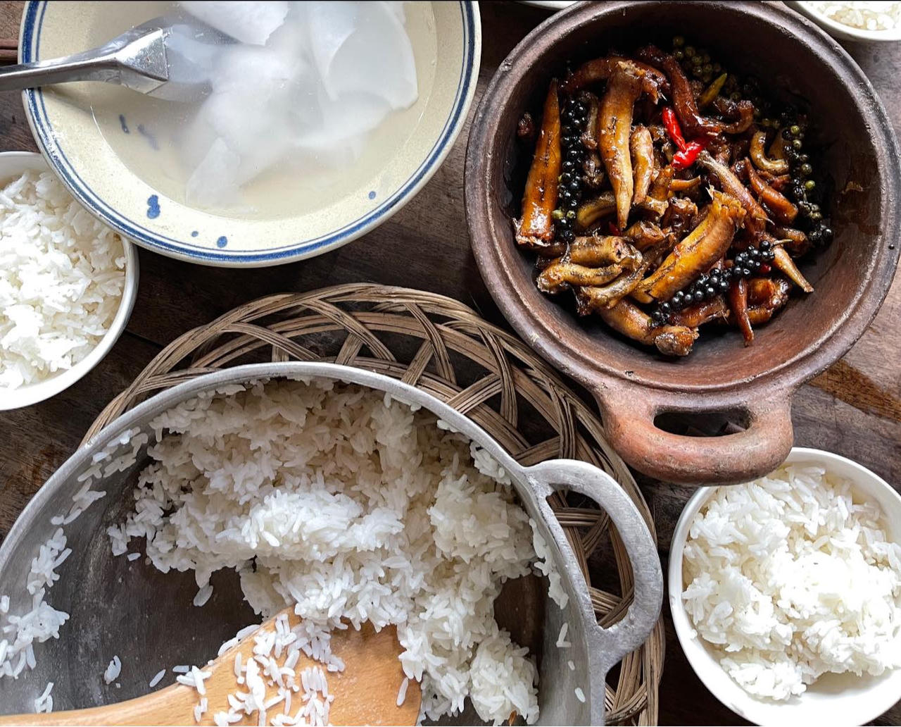 Cơm chan nước dừa – độc đáo hương vị miền Tây