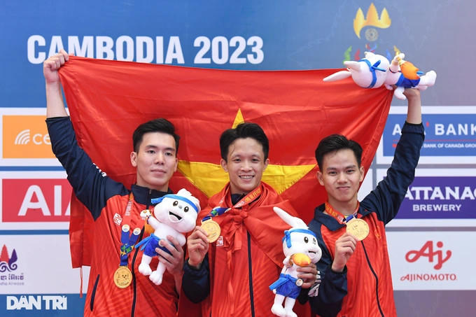 Việt Nam có những tấm HCV đầu tiên ở SEA Games 32