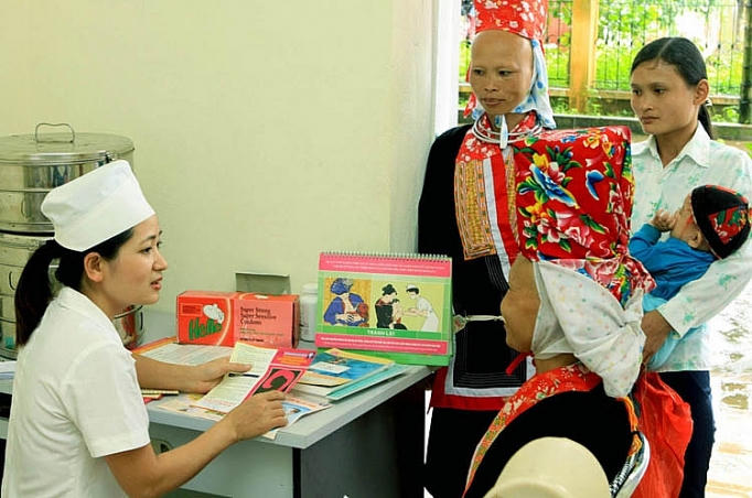 Bảo hiểm y tế cho đồng bào dân tộc thiểu số: Chắp cánh tương lai cho người dân