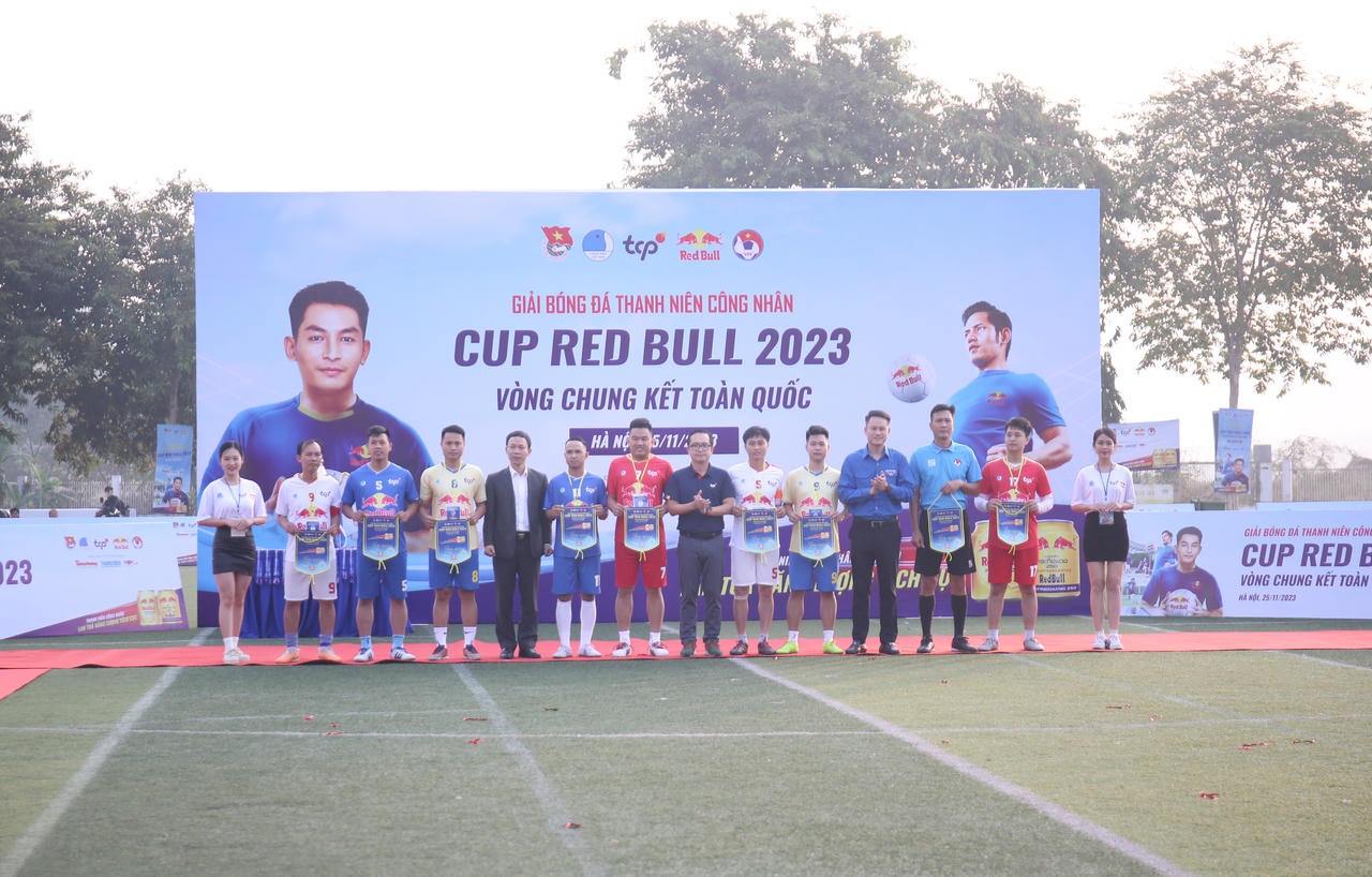 Khai mạc ngày hội “Thanh niên công nhân”