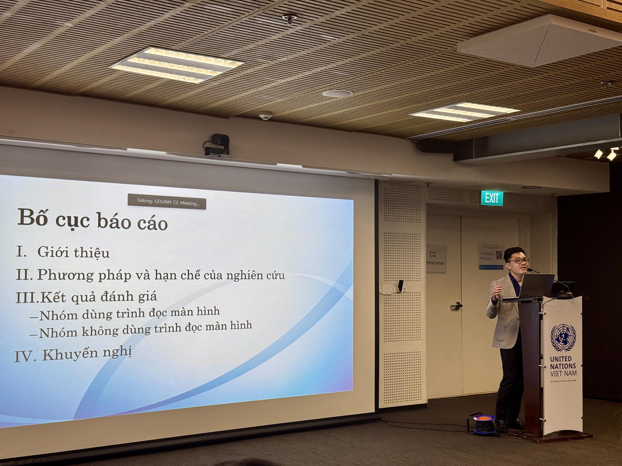 Tạo thuận lợi cho người khuyết tật tiếp cận thông tin các cơ quan nhà nước