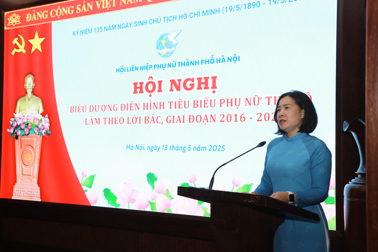 Biểu dương điển hình tiêu biểu Phụ nữ Thủ đô thi đua làm theo lời Bác