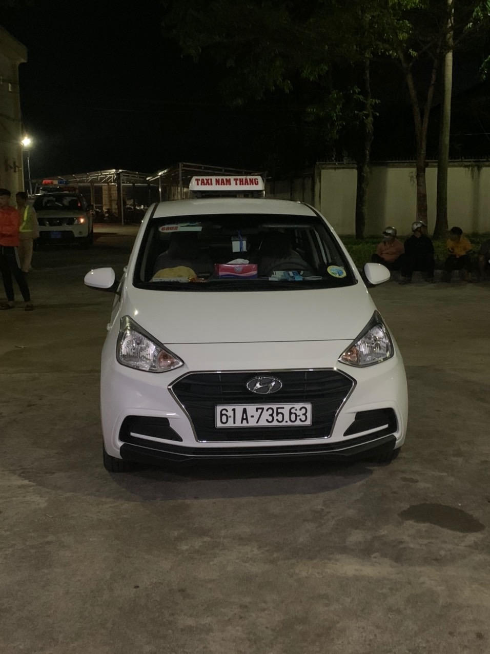  Ngăn chặn và bắt giữ hàng chục thanh niên tụ tập đua xe trái phép