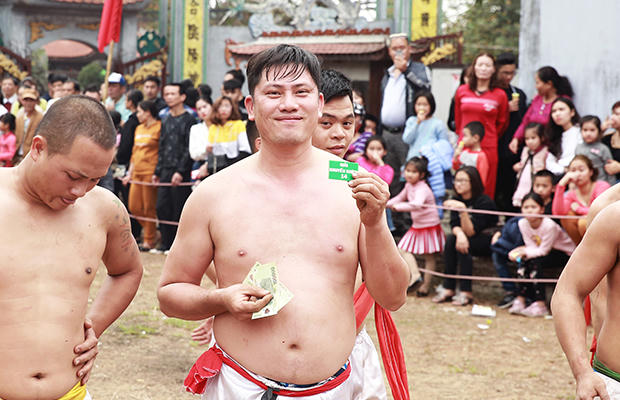 Hà Nội: Độc đáo lễ hội vật cầu truyền thống đình Thúy Lĩnh