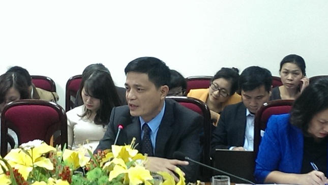 Tất cả các loại viên dầu cá đều có khả năng ăn mòn xốp