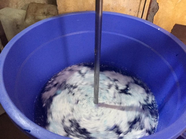 Cán bộ ngành Y tế tự chế Gel siêu âm dởm