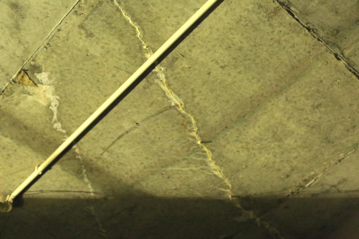 Phá dỡ công trình 8B Lê Trực: Người dân đang kêu cứu