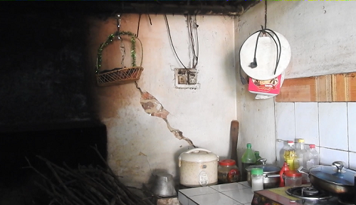 Sụt lún nhà do khai thác quặng tại Thái Nguyên: “Mất bò mới lo làm chuồng”? 