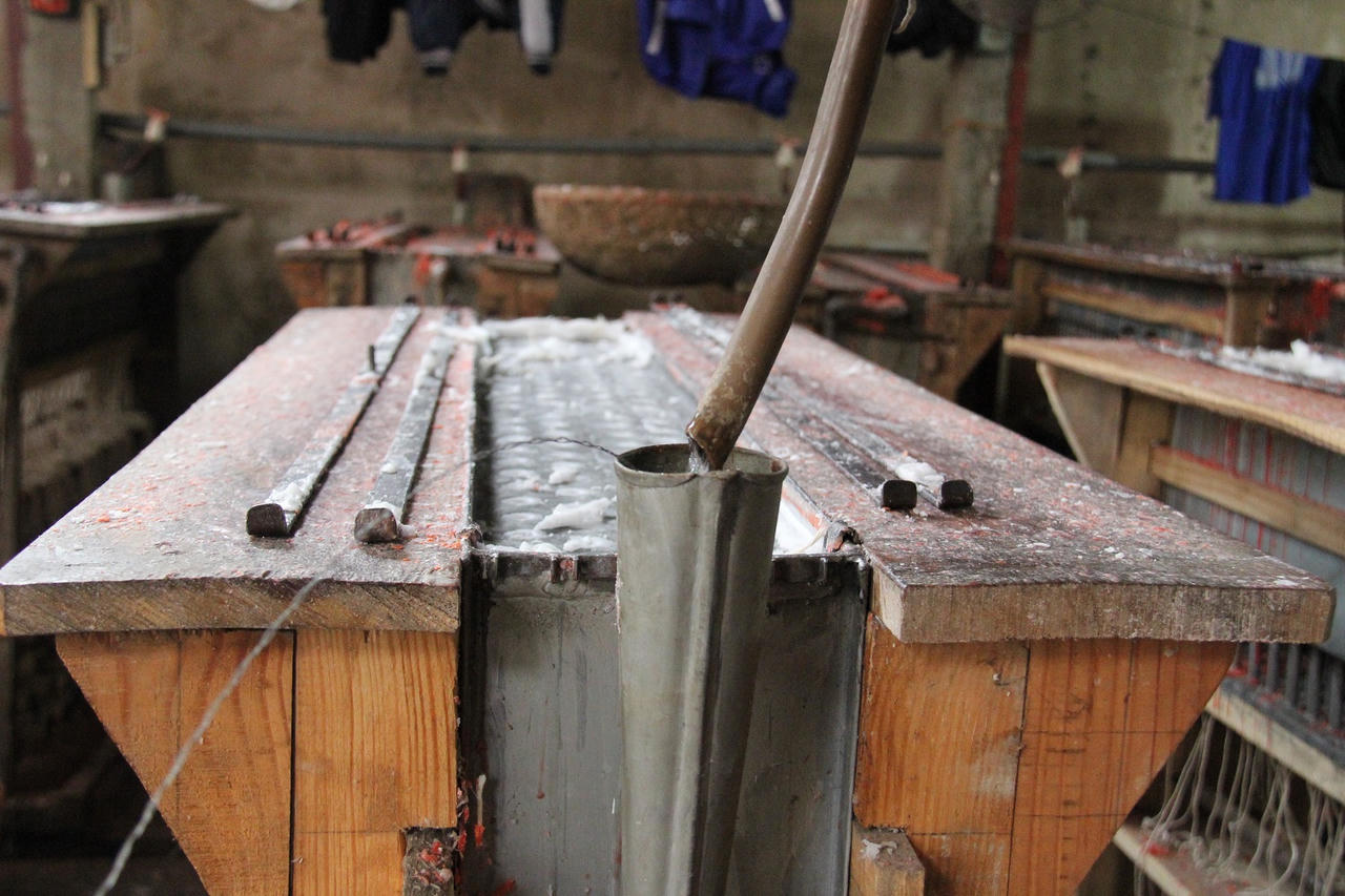 Độc đáo làng nến truyền thống Đình Xuyên