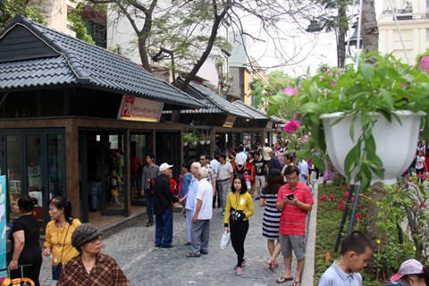 Khai trương phố sách đầu tiên tại Hà Nội