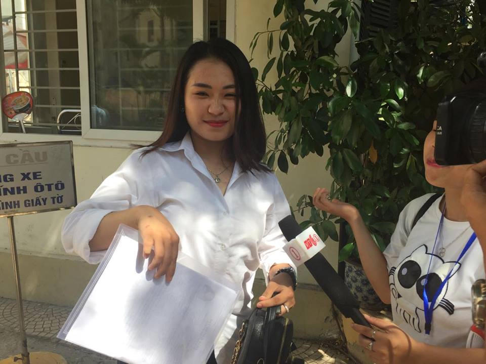 Sĩ tử hào hứng với đề thi môn Ngữ văn về lòng trắc ẩn