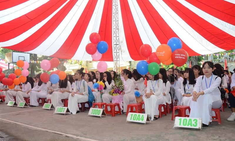 Bộ trưởng Phùng Xuân Nhạ gửi gắm niềm tin vào năm học mới