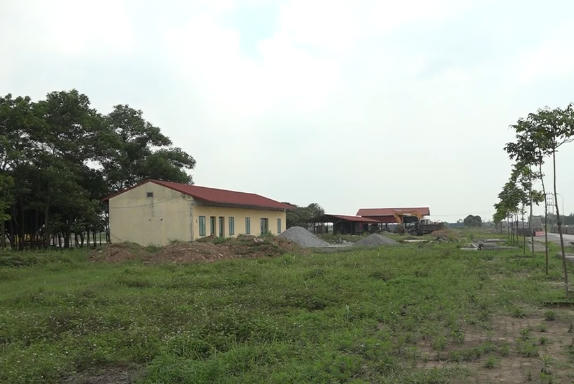 ĐH Tài Chính Ngân hàng Hà Nội: Bỏ hoang dự án xây dựng trụ sở mới