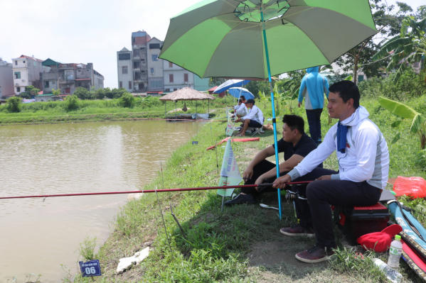 Hàng chục 'cần thủ' náo nức dự Giải câu giao lưu tại Bắc Ninh