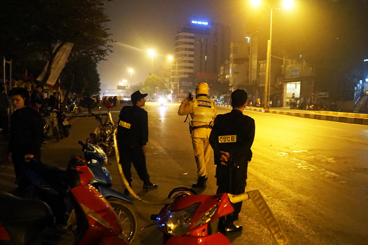 Hàng trăm cảnh sát đảm bảo an ninh trật tự trận Việt Nam - Syria