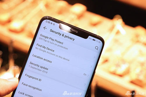 Huawei Mate 20 Porsche Design - Smartphone giá hơn 56 triệu đồng có gì đặc biệt