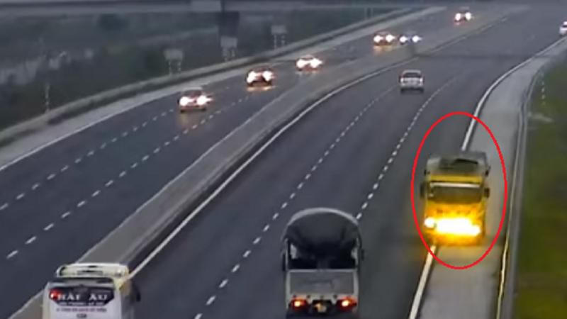 Những nguyên tắc sống còn khi lái xe trên cao tốc