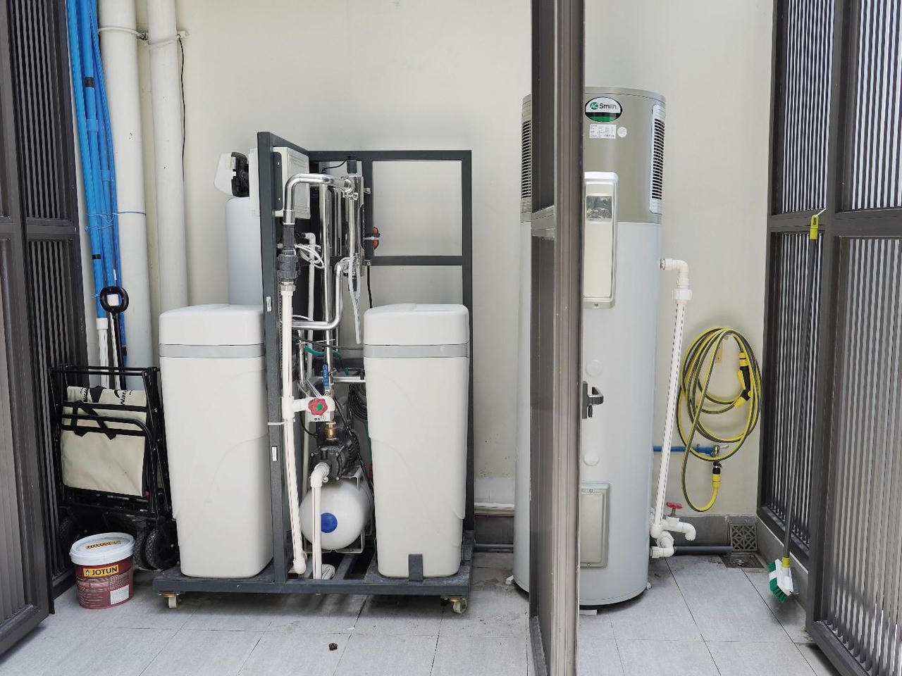 Khám phá hệ thống lọc nước tối tân trong căn penthouse của Dino Vũ 