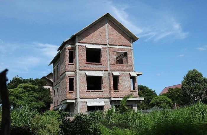 Liên tục thay chủ tịch, khu đô thị Hà Phong vẫn bị bỏ hoang nhiều năm