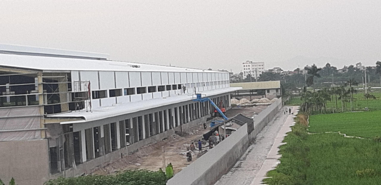 Đông Anh: Hàng nghìn mét vuông nhà xưởng xây dựng trái phép tại xã Kim Nỗ