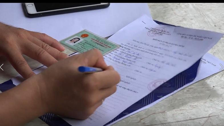 Hà Nội huy động lực lượng 'siết' lý do người dân ra đường