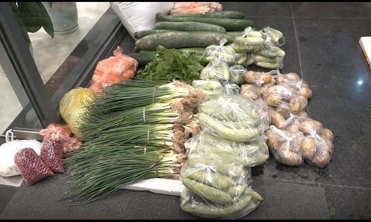 Độc đáo mô hình 'đi chợ hộ' tại chung cư Hà Nội mùa dịch 