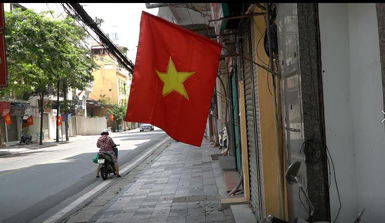 Hà Nội rực rỡ cờ Tổ quốc chào mừng 2/9 