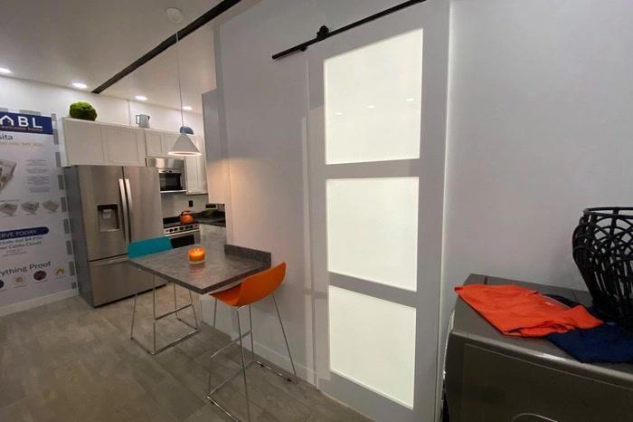 Bên trong căn nhà thuê 36m2 của tỷ phú Elon Musk