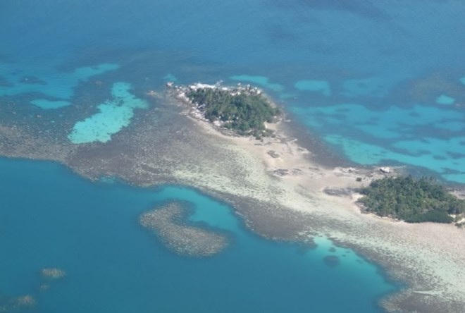 Thứ trưởng Bộ NN & PTNT Vũ Văn Tám đã đến thăm và làm việc tại đảo Natuna, Indonesia