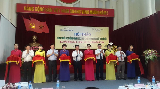 Dân số Việt Nam già nhanh nhất thế giới