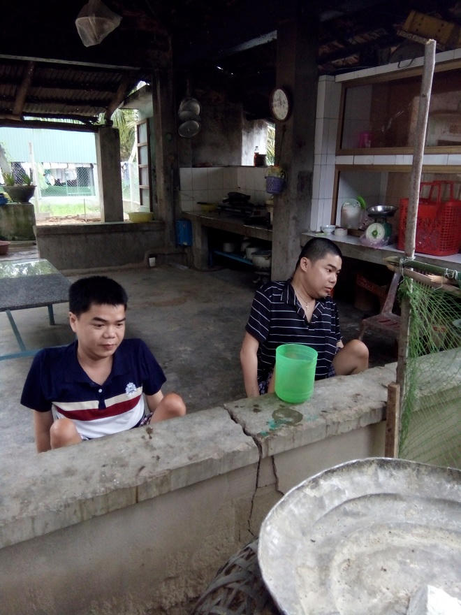 Tình thương đong đầy trong ngôi nhà bất hạnh vì nỗi đau da cam