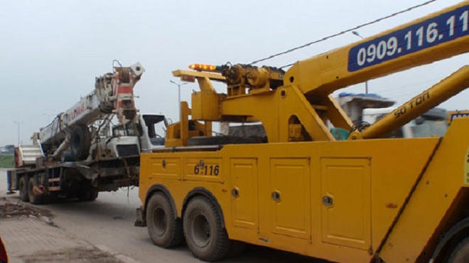 'Thót tim' cứu hộ giao thông