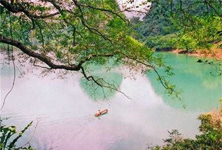 Kết quả hình ảnh cho hồ thang hen cao bằng