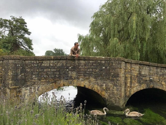 Mr Đàm thư giãn trong không khí tuyệt đẹp ở Anh Quốc