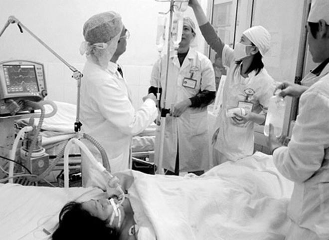 Cậu bé 15 tuổi giết hại cha đẻ