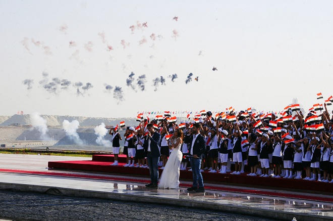 Công trình 'huyền thoại' kênh đào Suez mới