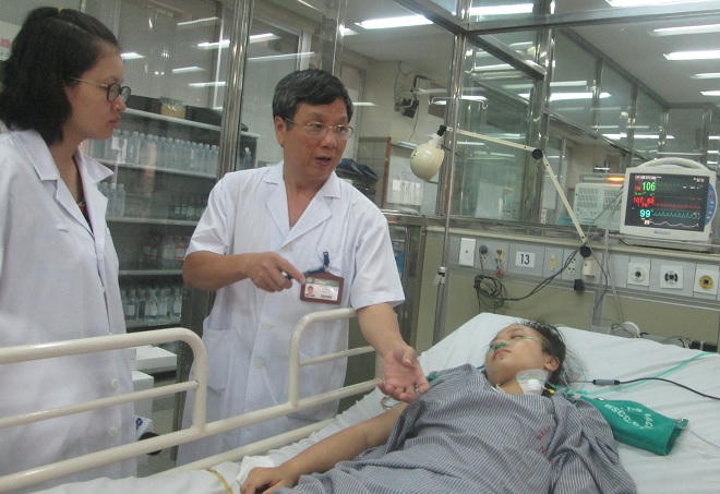 Từ vụ ngộ độc kinh hoàng đến công trình y học đạt Giải thưởng Nhà nước