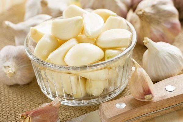 Kết quả hình ảnh cho bóc tỏi nhanh